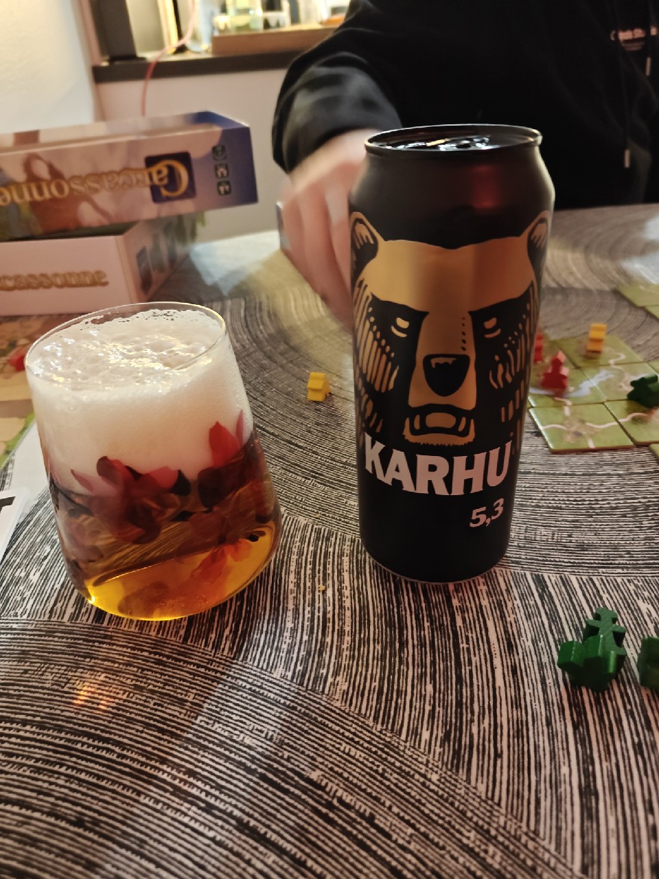 Karhu IV A, Finland
