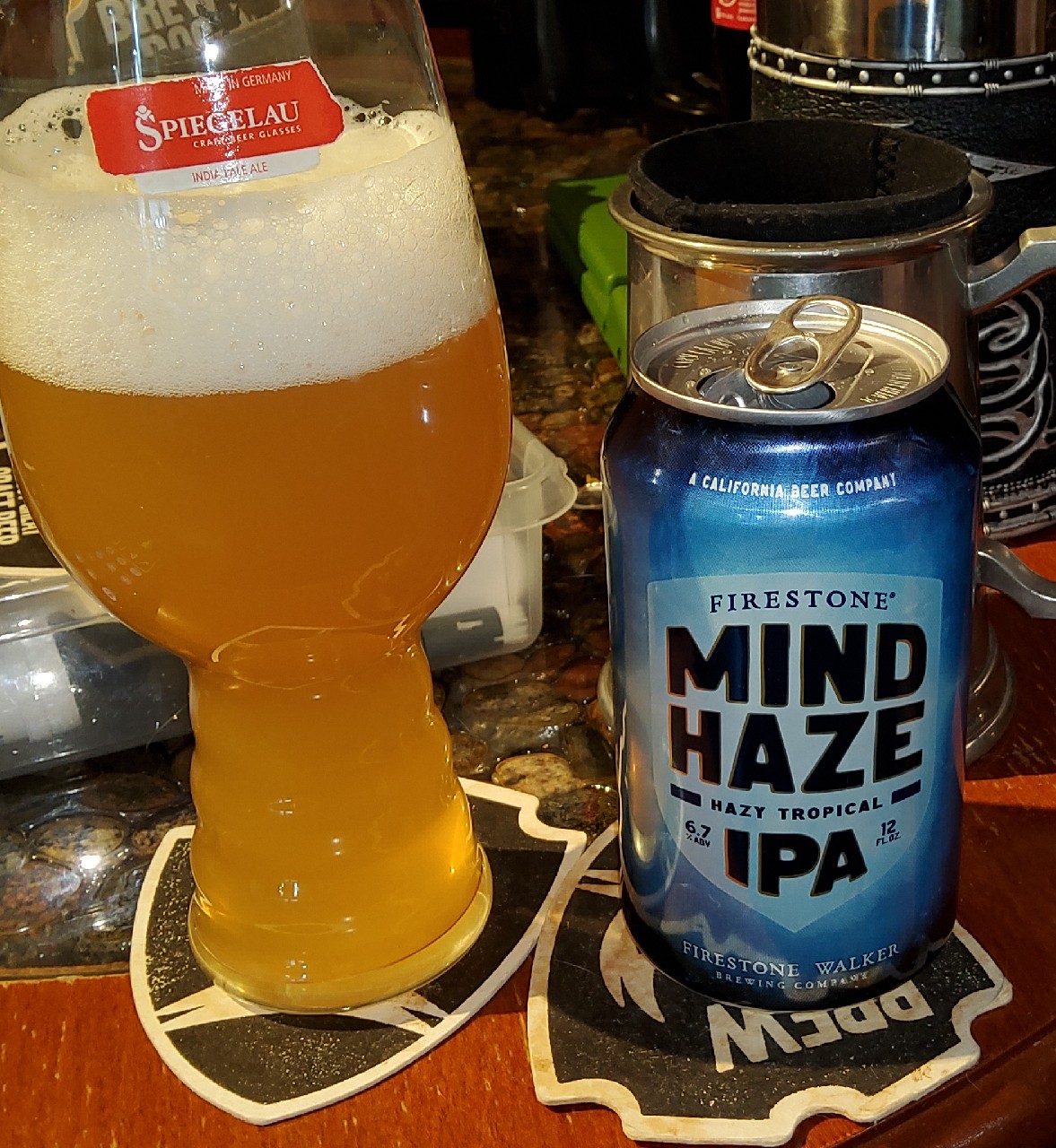 Mind Haze IPA, Firestone Walker Brewing (Duvel Moortgat)