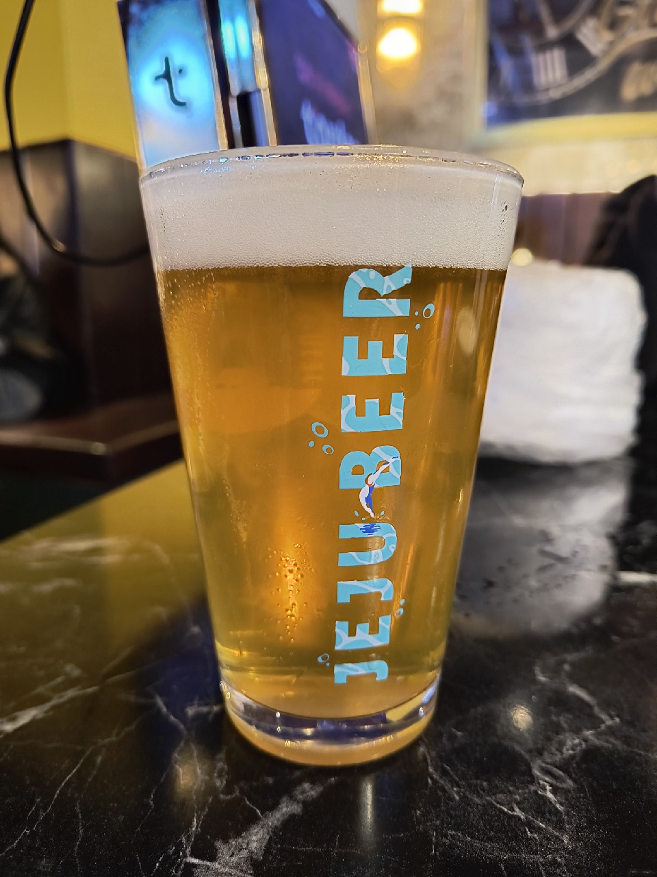 Jeju Wit Ale / 제주 위트 에일, Jeju Beer Company