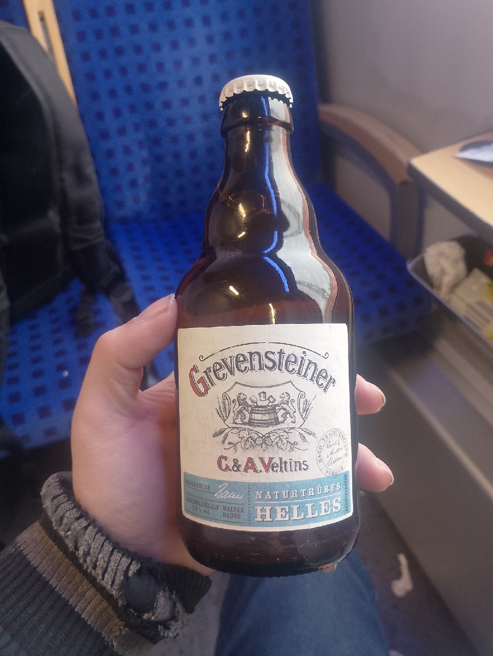 Grevensteiner Naturtrübes Grevensteiner Naturtrübes Helles (blue/blau), Brauerei C.& A. Veltins