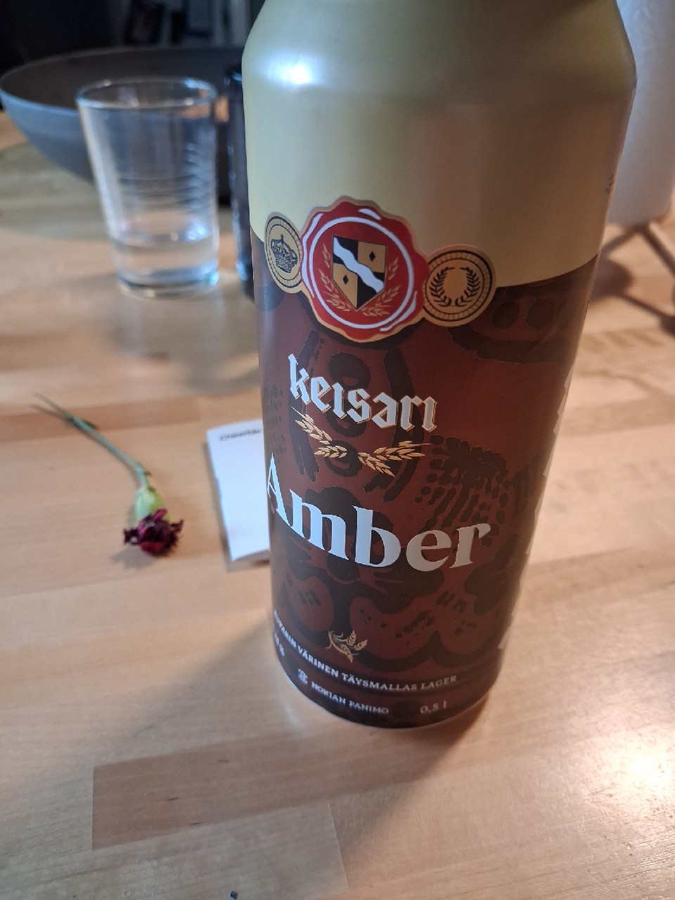 Keisari Amber, Finland