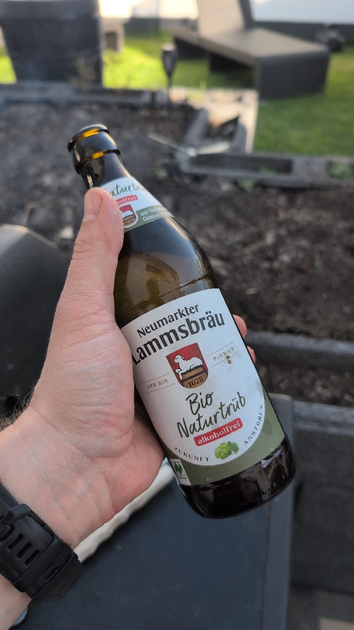 Neumarkter Lammsbräu Bio Naturtrüb Alkoholfrei, Germany
