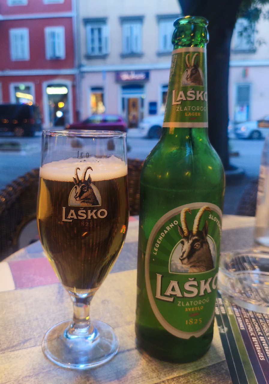 Laško Zlatorog Svetlo / Lager, Pivovarna Laško (Heineken)