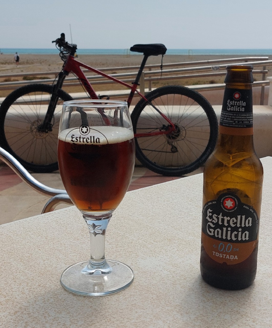 Estrella Galicia 0.0% TOSTADA, Spain