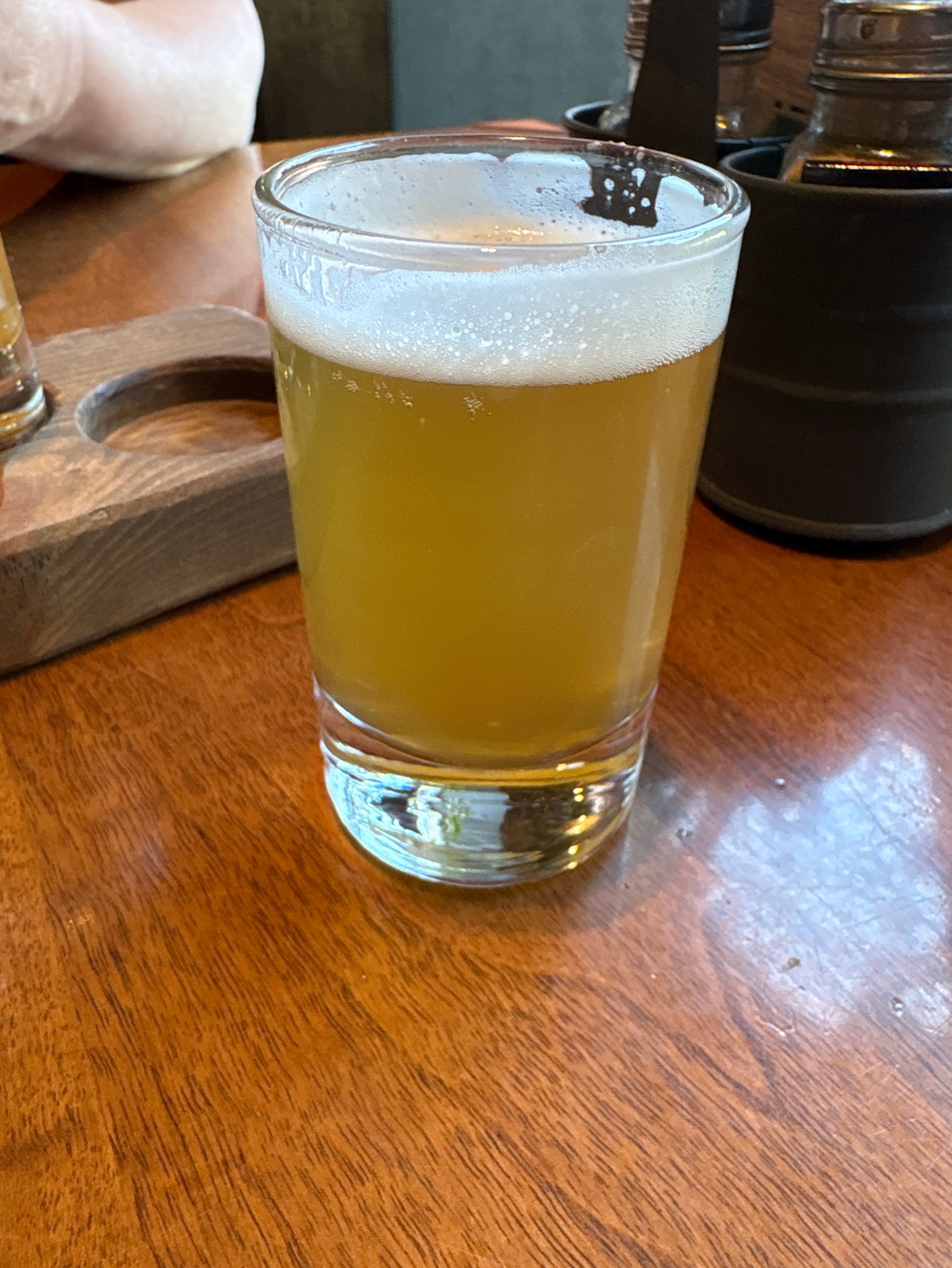 Tokyo Lemonade, Hungary