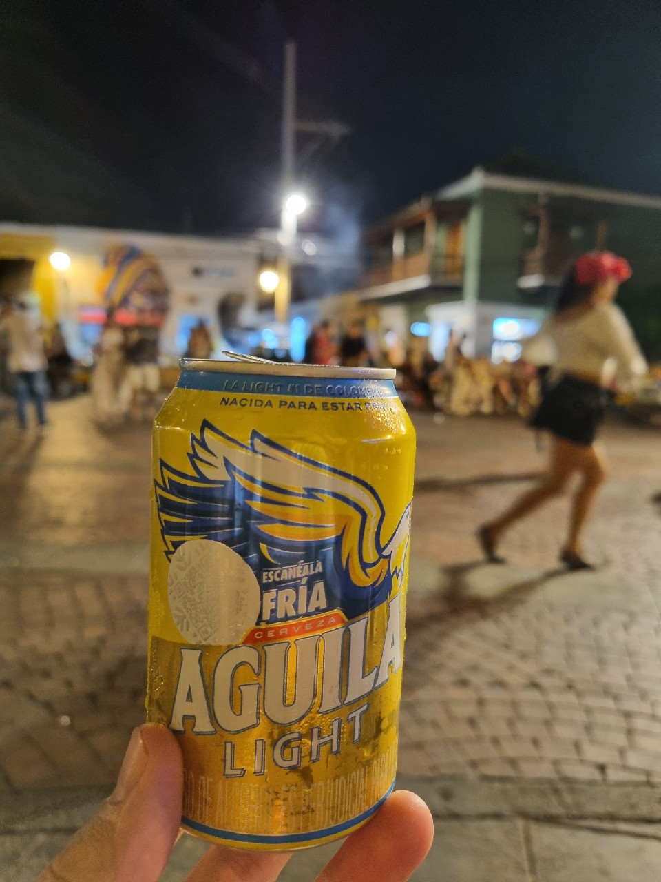 Aguila Light, Cervecería Bavaria (AB InBev)