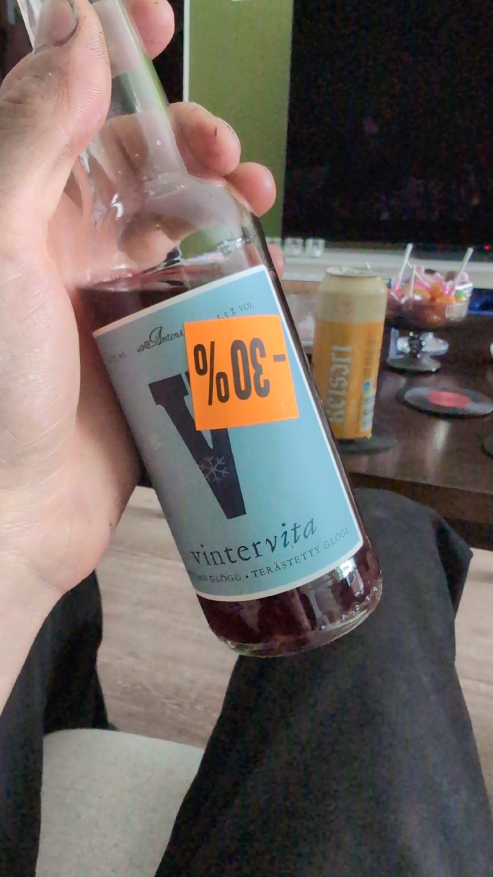 Antons Vintervita, Amalias Limonadfabrik