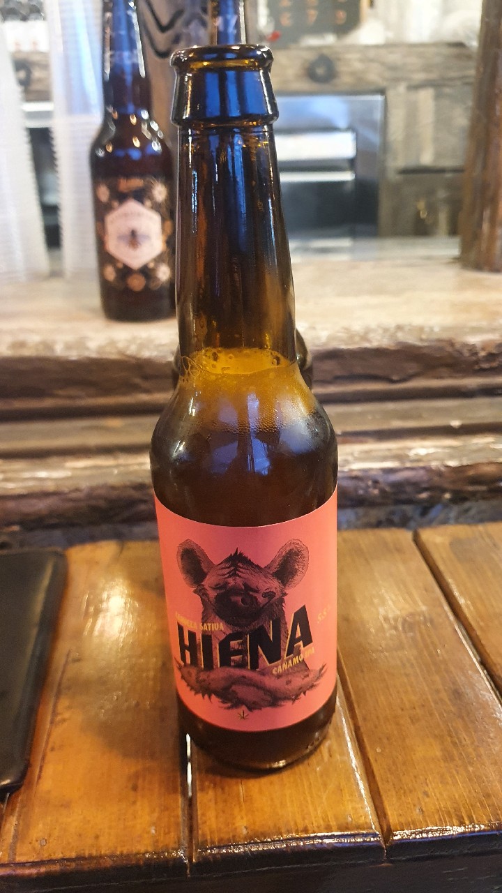 Hiena, Spain