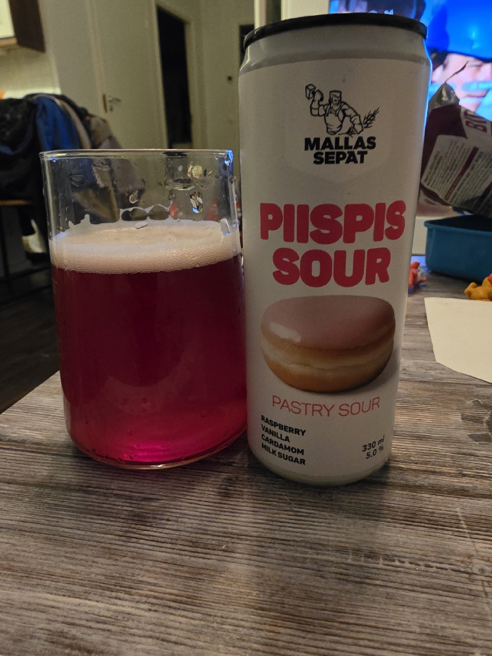 Piispis Sour, Finland