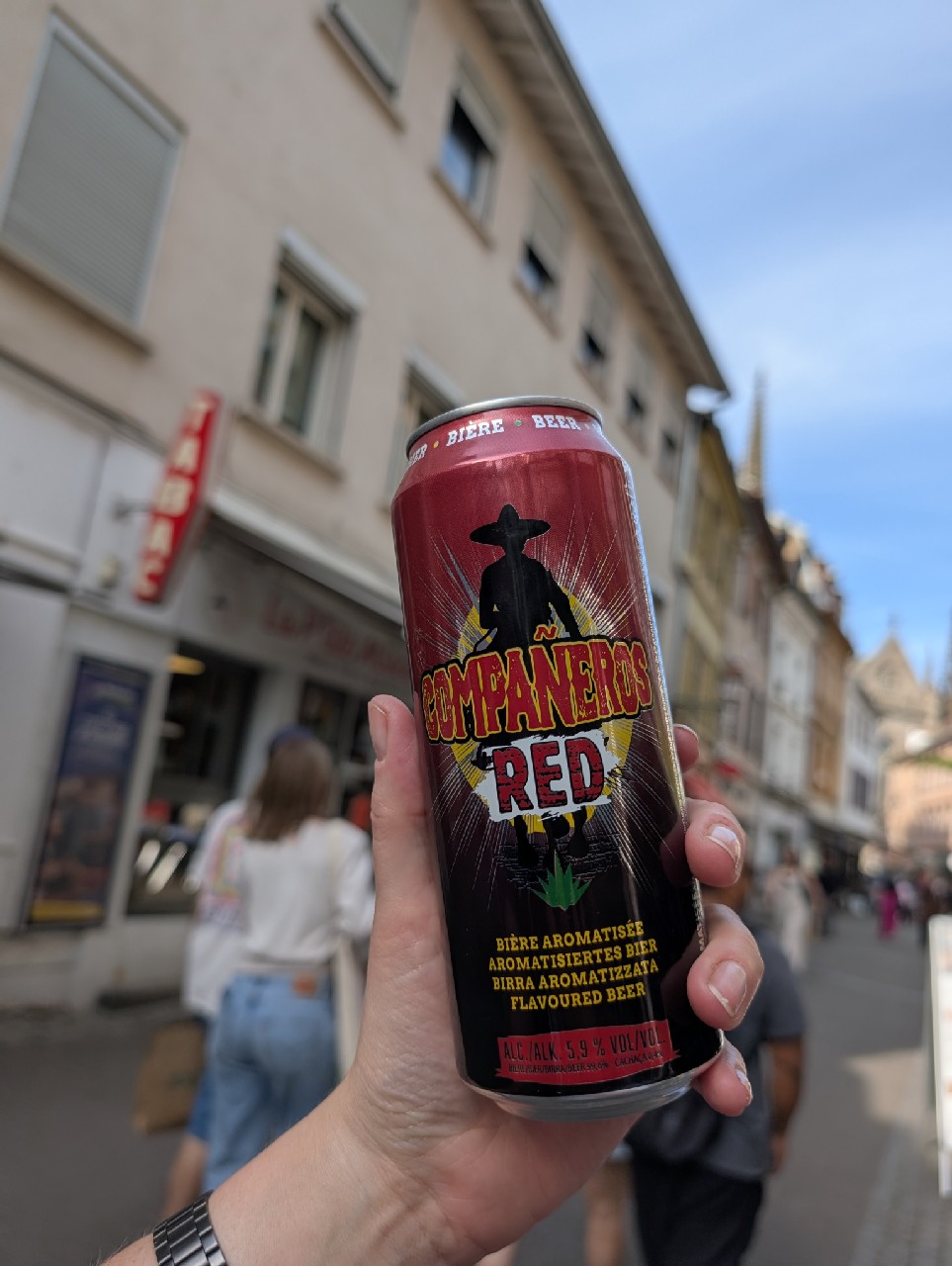 Compañeros Red, France
