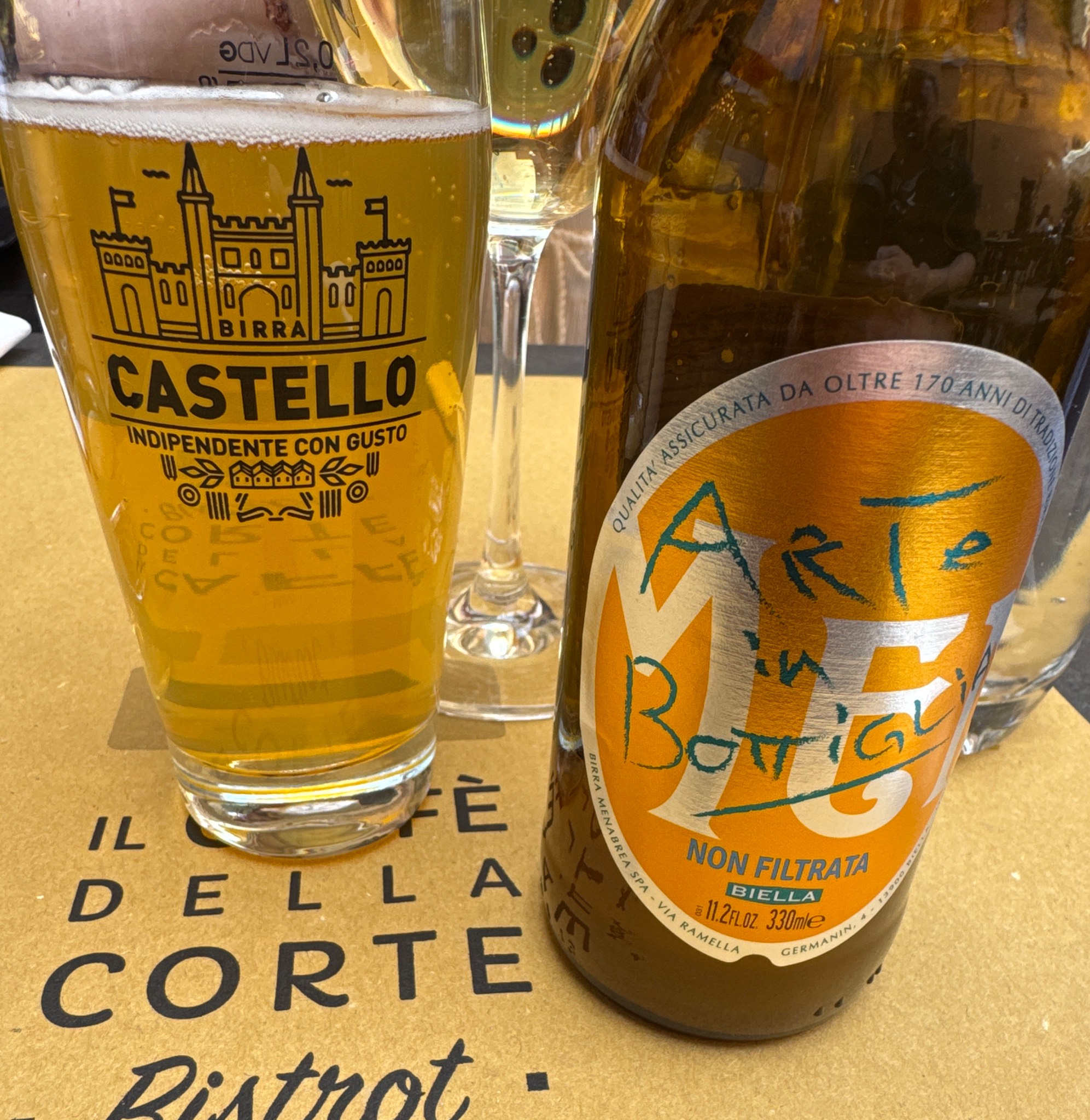 Arte In Bottiglia, Italy