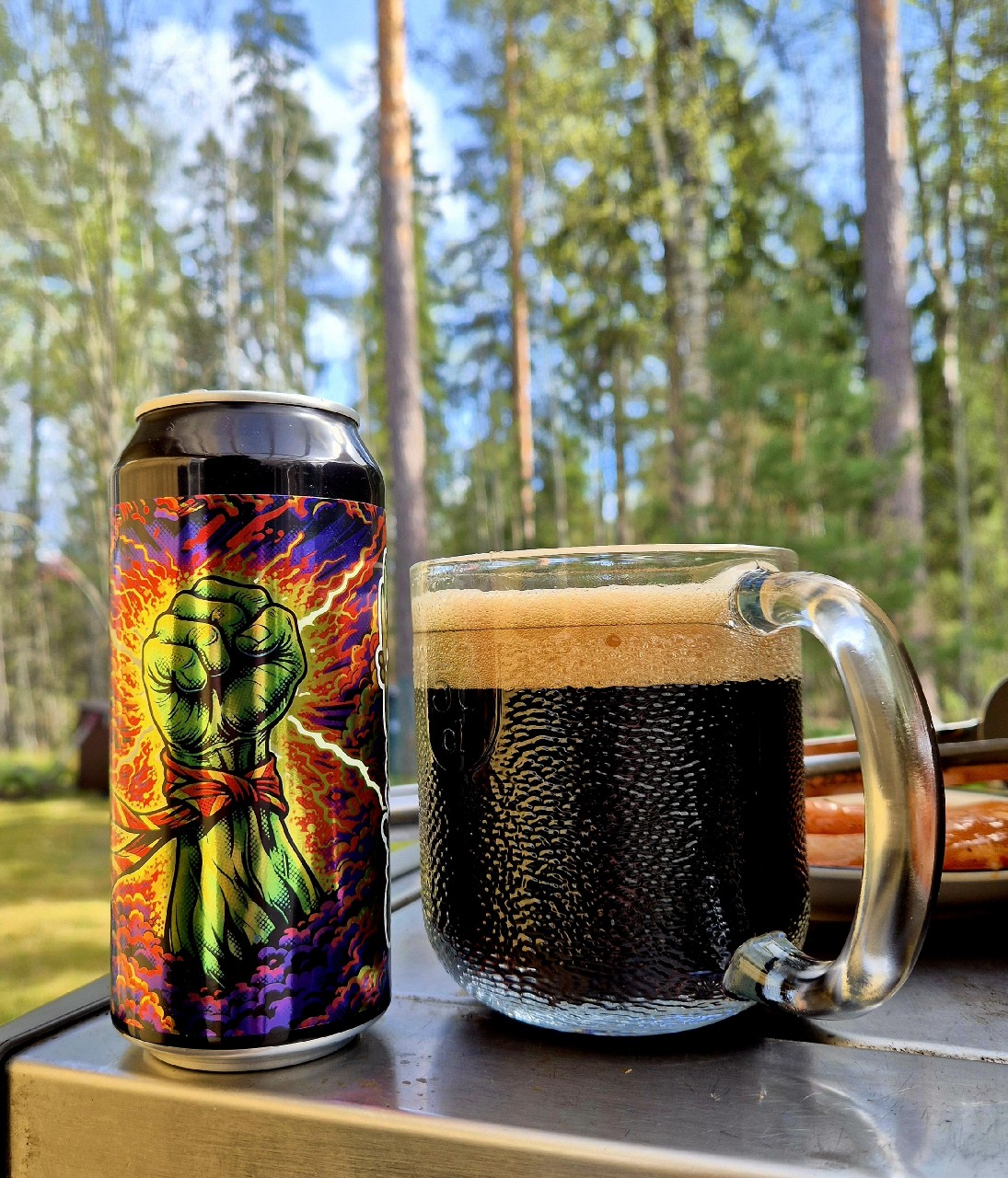 Käsikravaatti, Finland