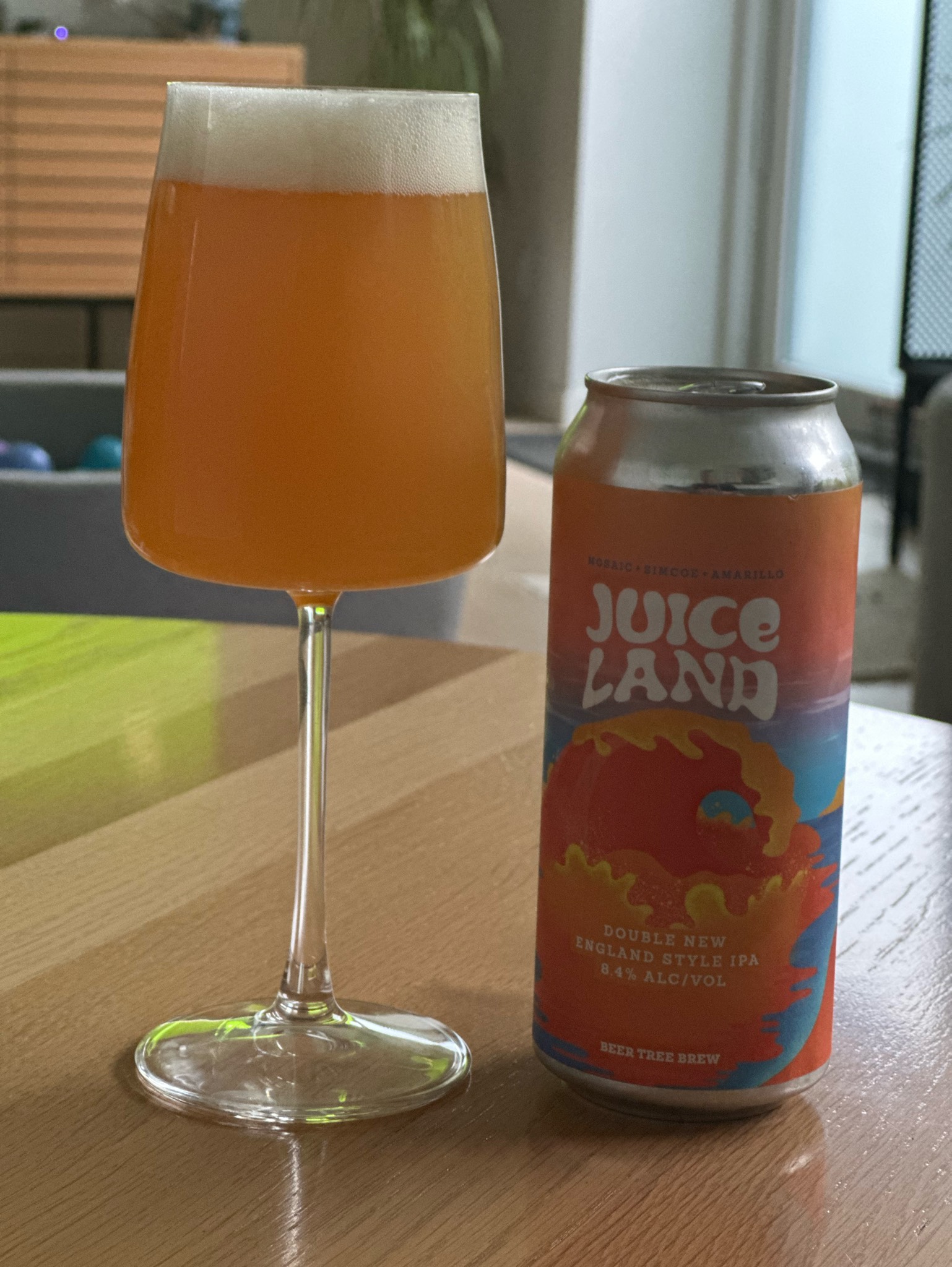 Juice land (Mosaic, Simcoe, Amarillo), Beer Tree Brew Co.