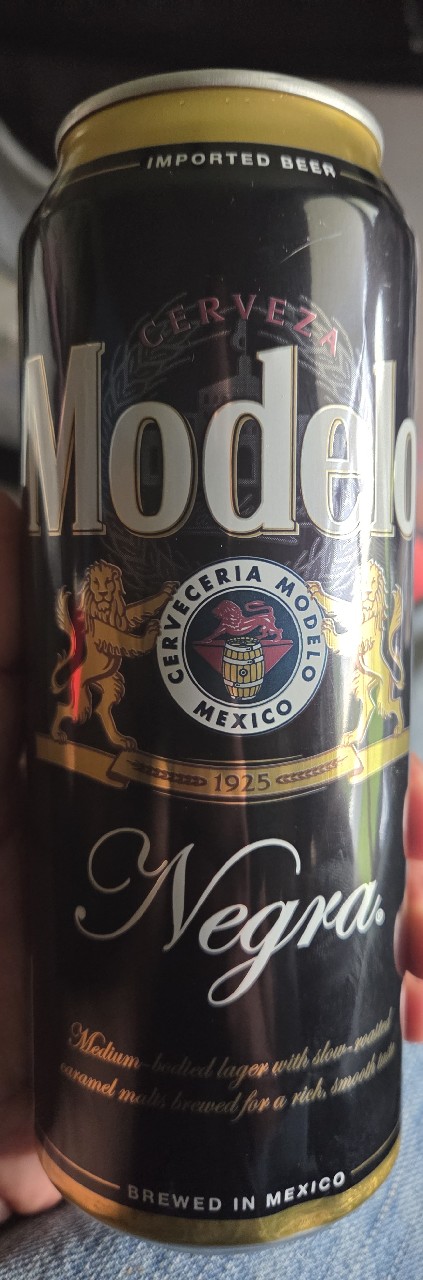 Modelo Negra / Negra Modelo, Mexico