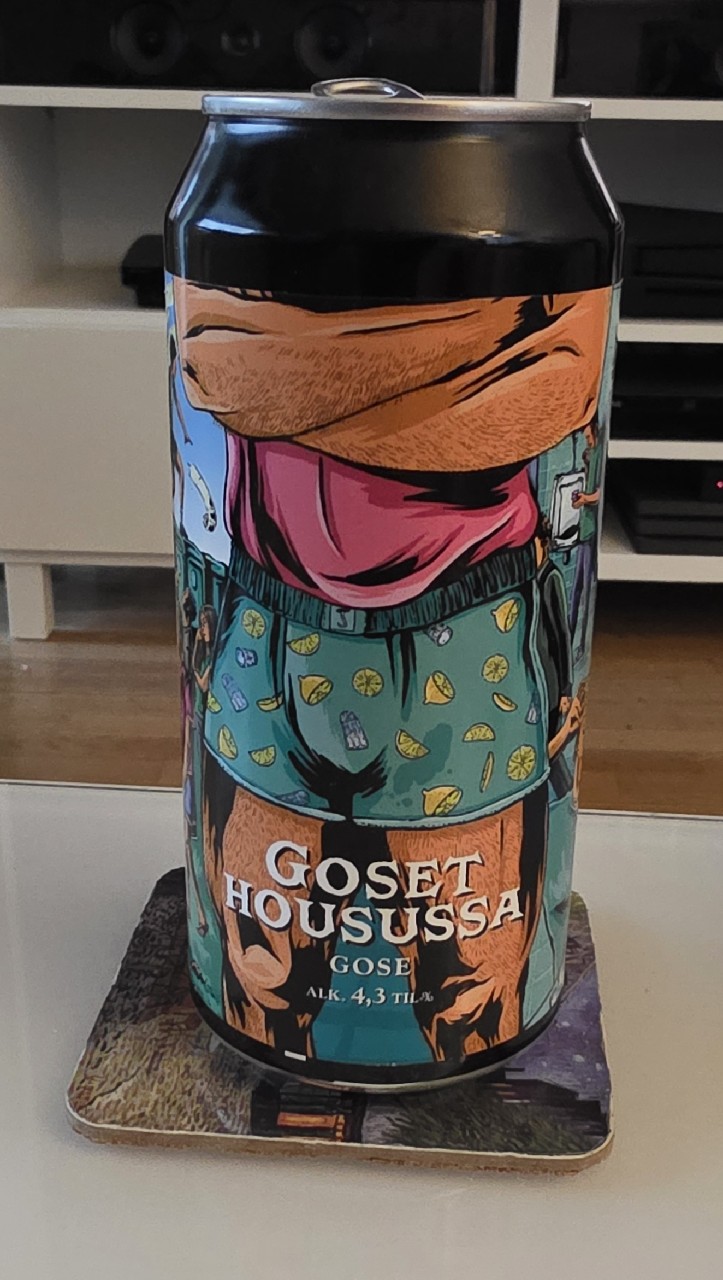 Goset Housussa, Finland