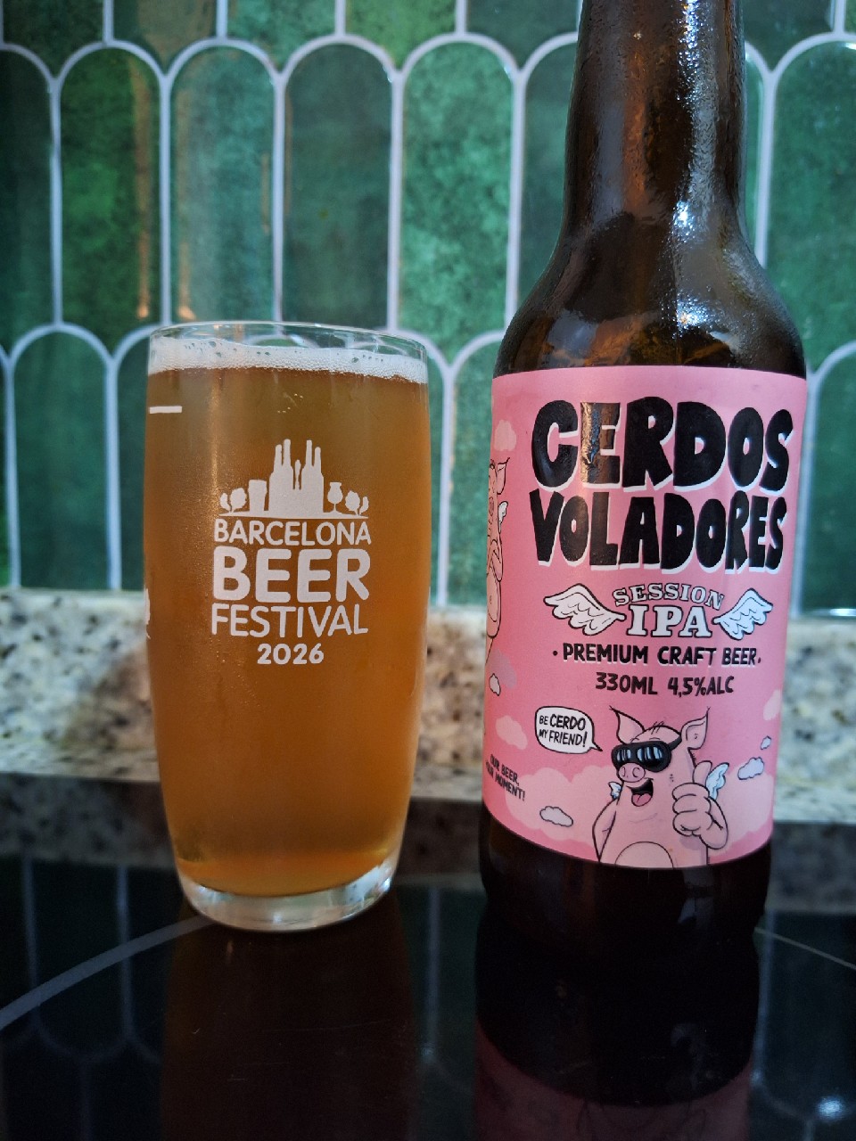 Cerdos Voladores Session IPA, Barcelona Beer Company