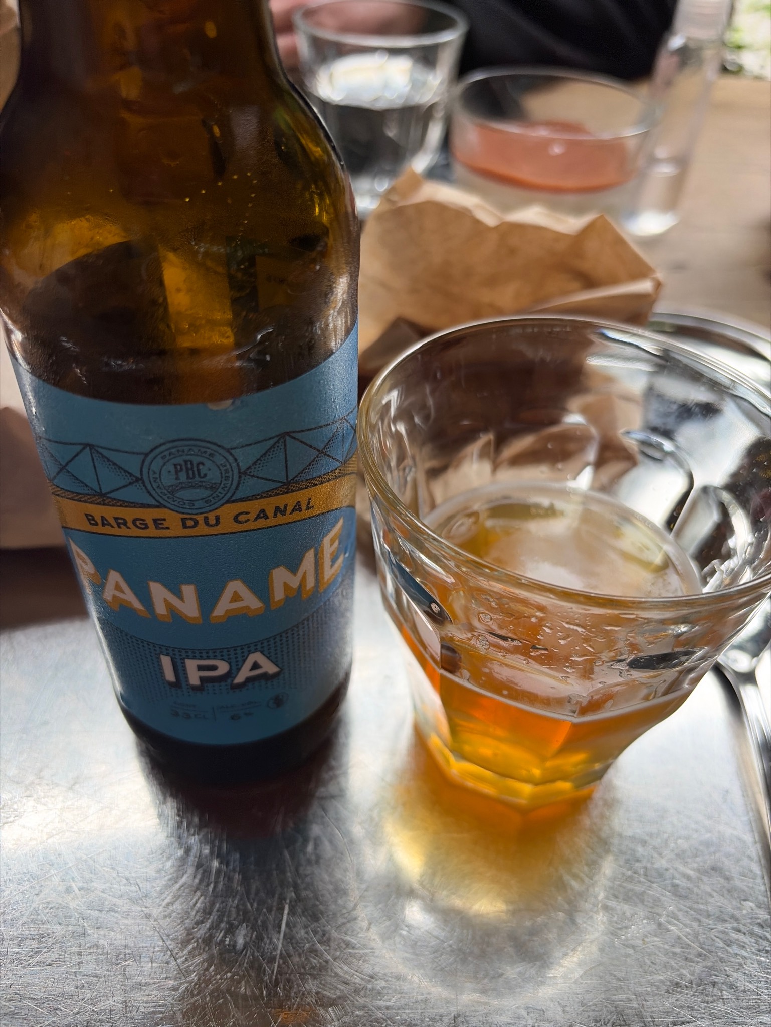 Barge Du Canal, Paname Brewing Company