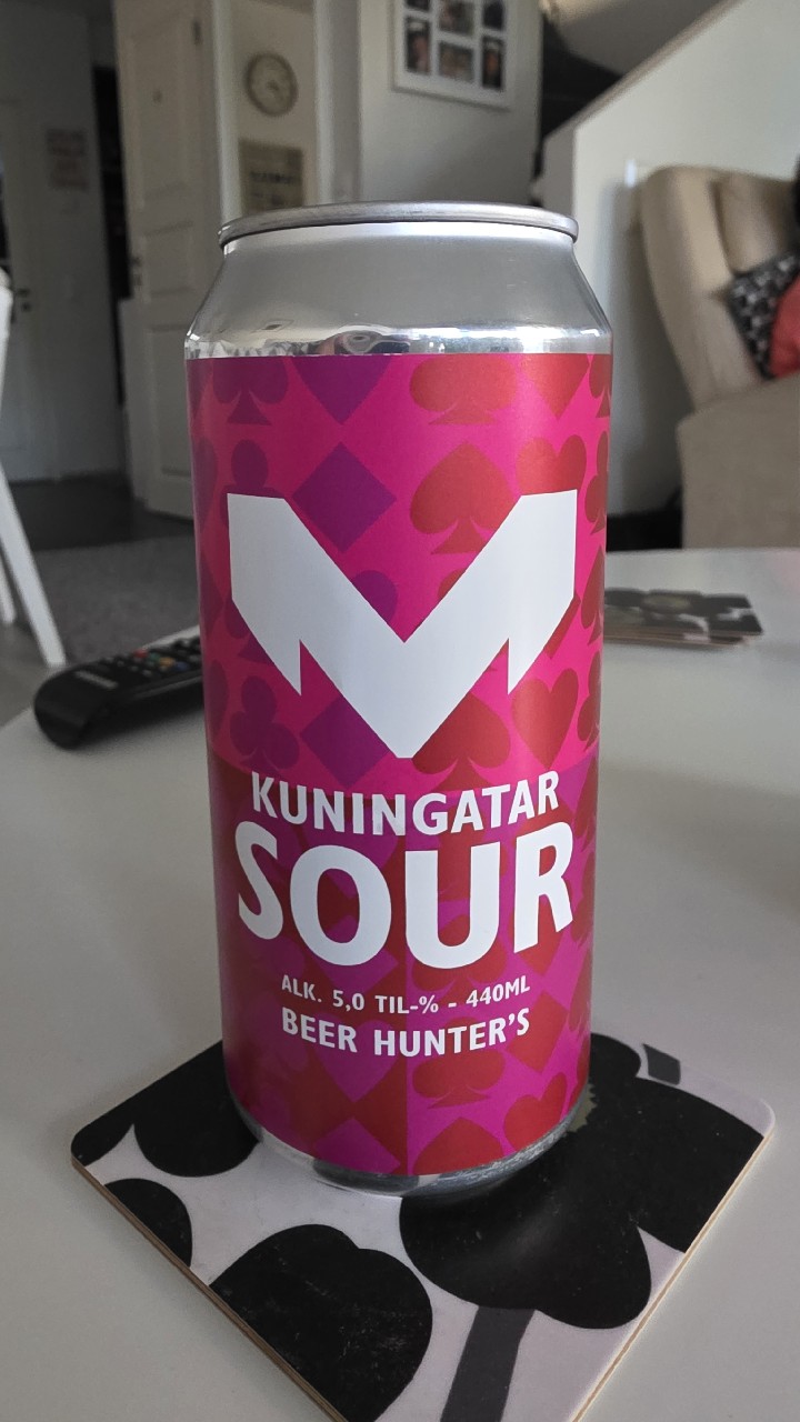 Mufloni Kuningatar Sour, Finland