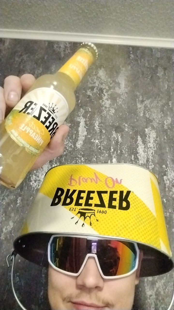 Breezer Pineapple, Belgium