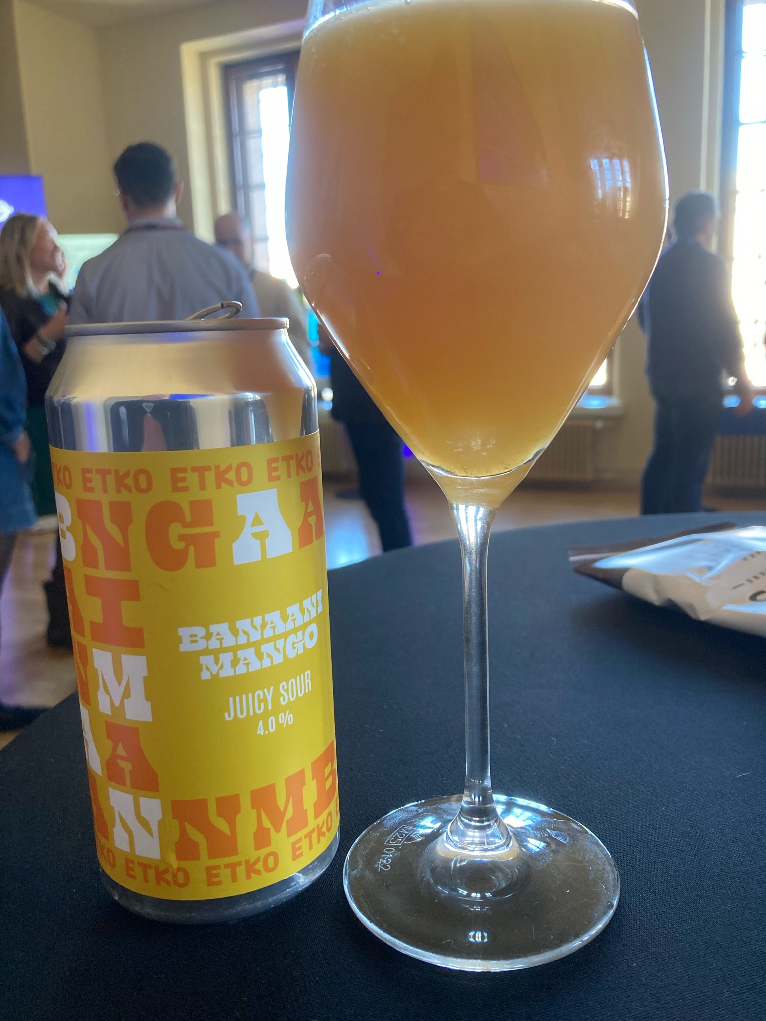 Banaani Mango, Finland