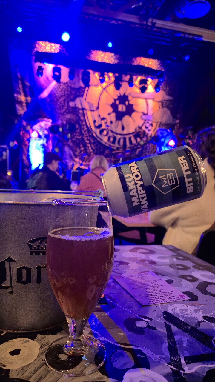 Väkipyörä Bitter, Finland