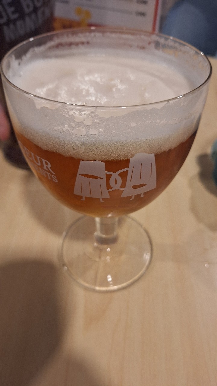 La Gifle, Belgium