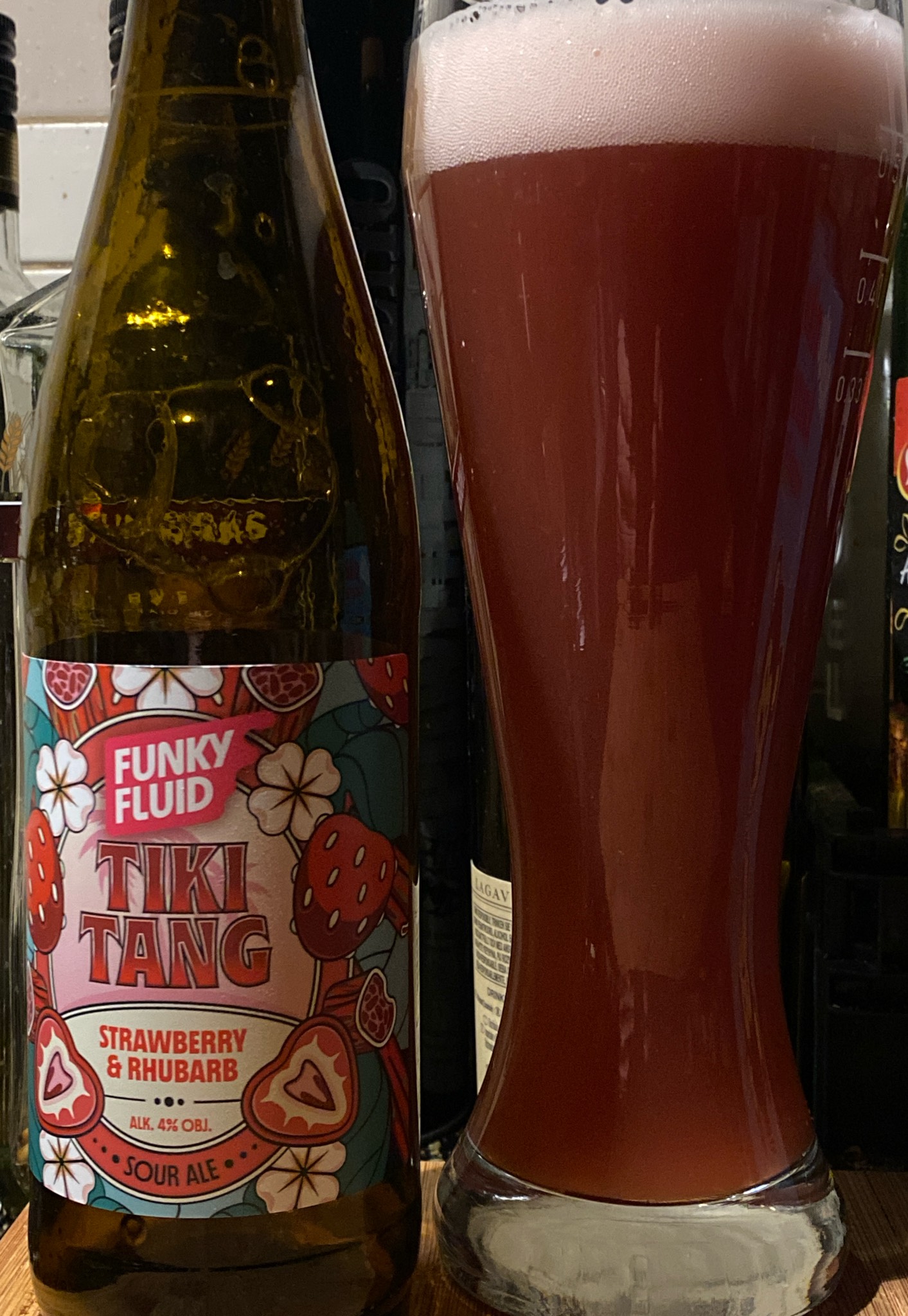 Tiki Tang: Strawberry & Rhubarb, Poland