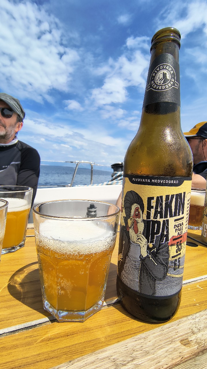 Fakin IPA, The Medvedgrad Brewery / Pivovara Medvedgrad