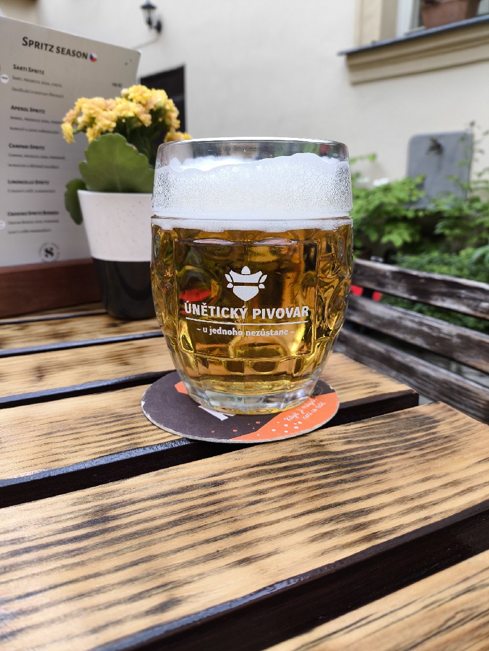 Únětické Pivo Fitrované 10.7°, Únětický Pivovar