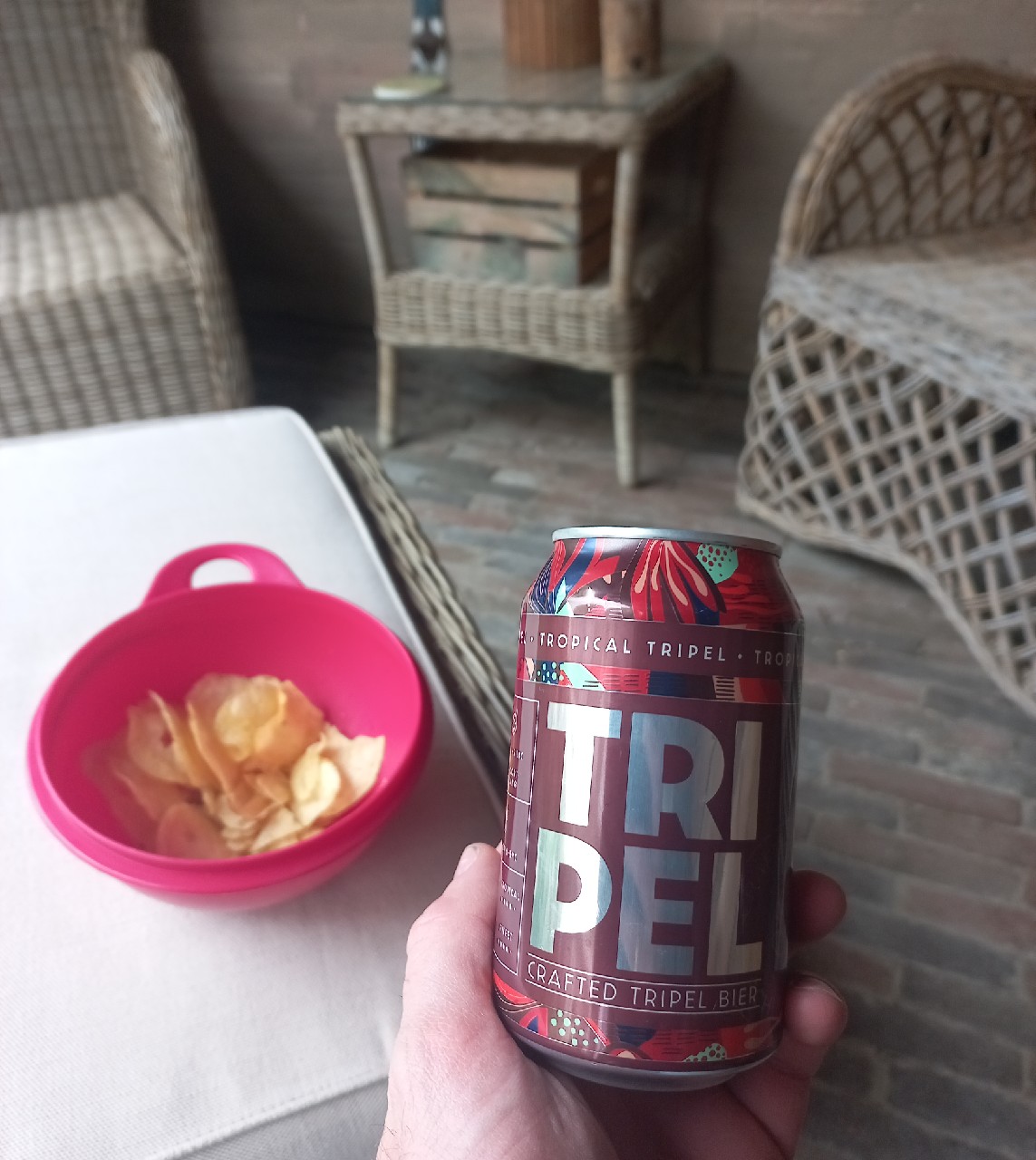 Tropical Tripel, Schulten Gebrouwen Voor B.B.H. B.V