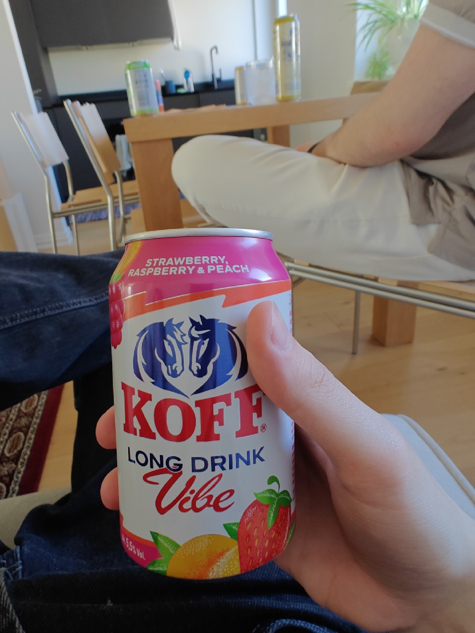 KOFF Long Drink Vibe, Finland