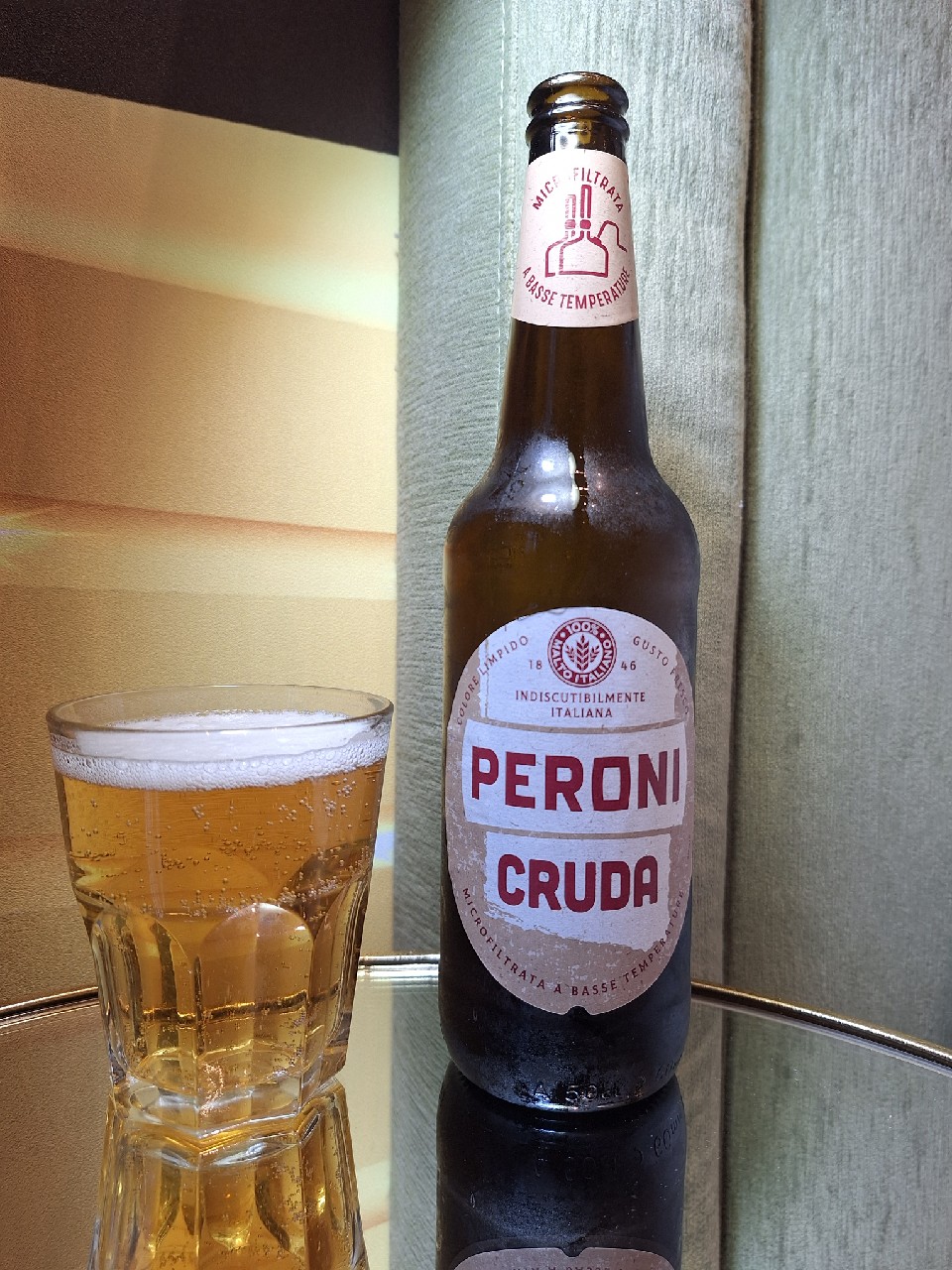 Peroni Cruda, Italy