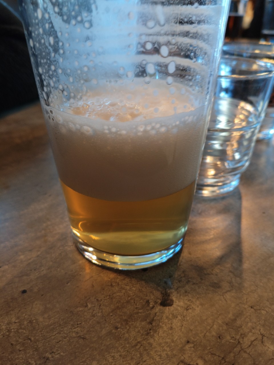 Henryn Miekka, Finland