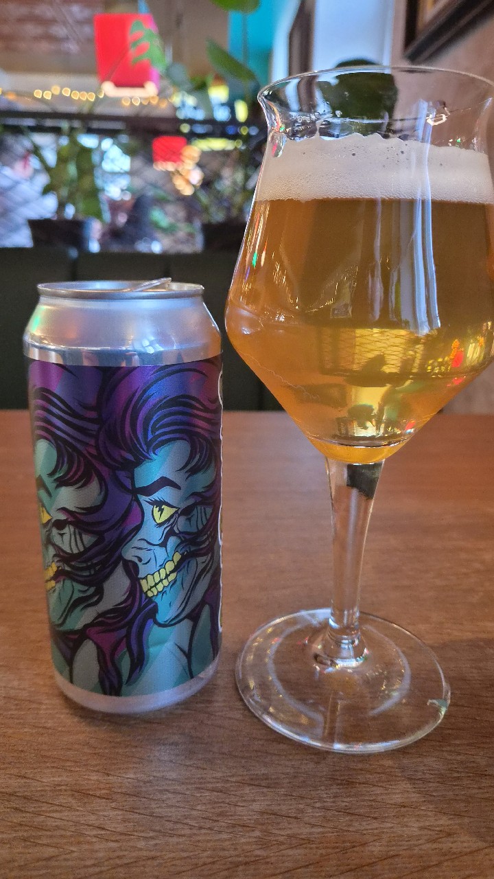 Loiner Lass, Finland