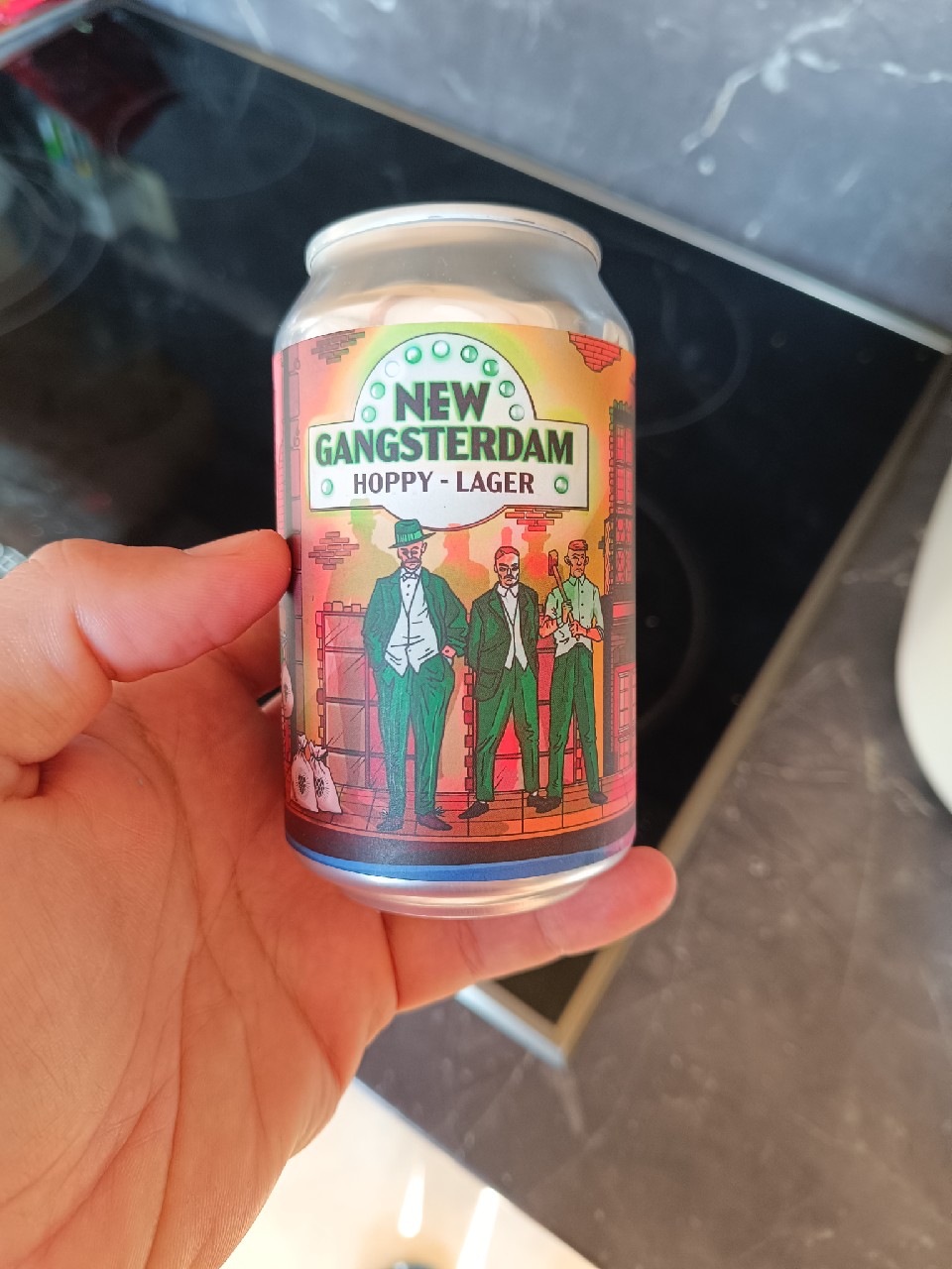 New Gangsterdam, 1B2T