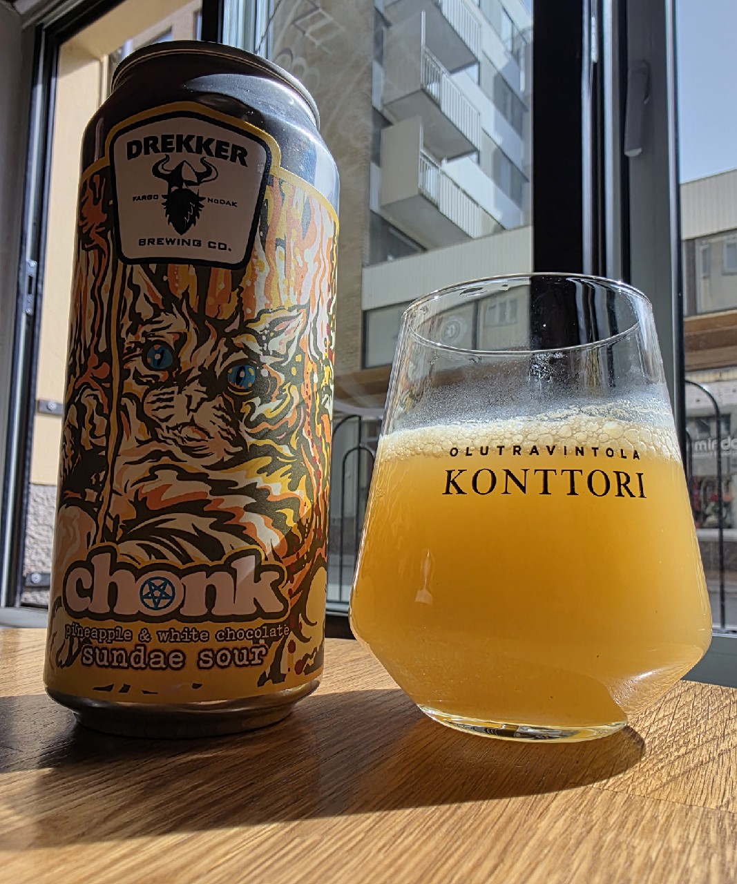 CHONK: Pineapple White Chocolate, Drekker Brewing Company