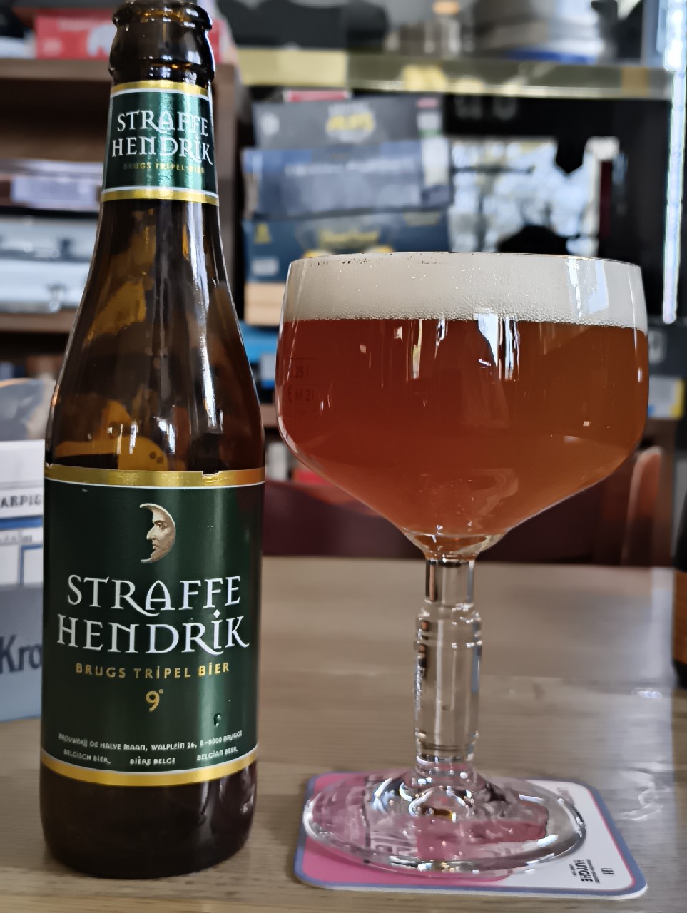 Straffe Hendrik Brugs Tripel Bier 9°, Belgium