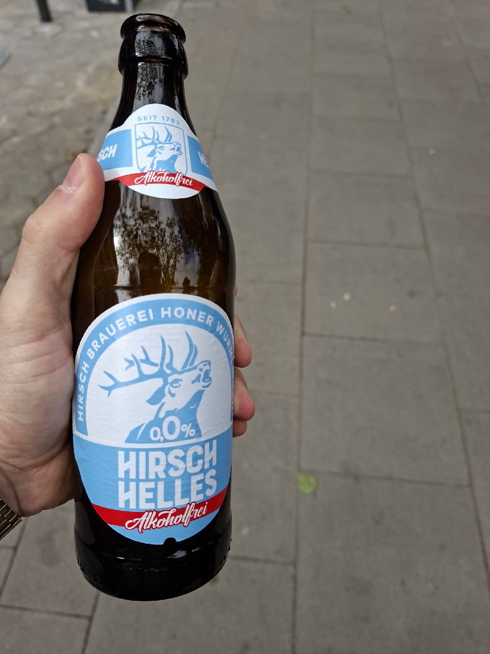Hirsch Helles Alkoholfrei, Hirsch-Brauerei Honer