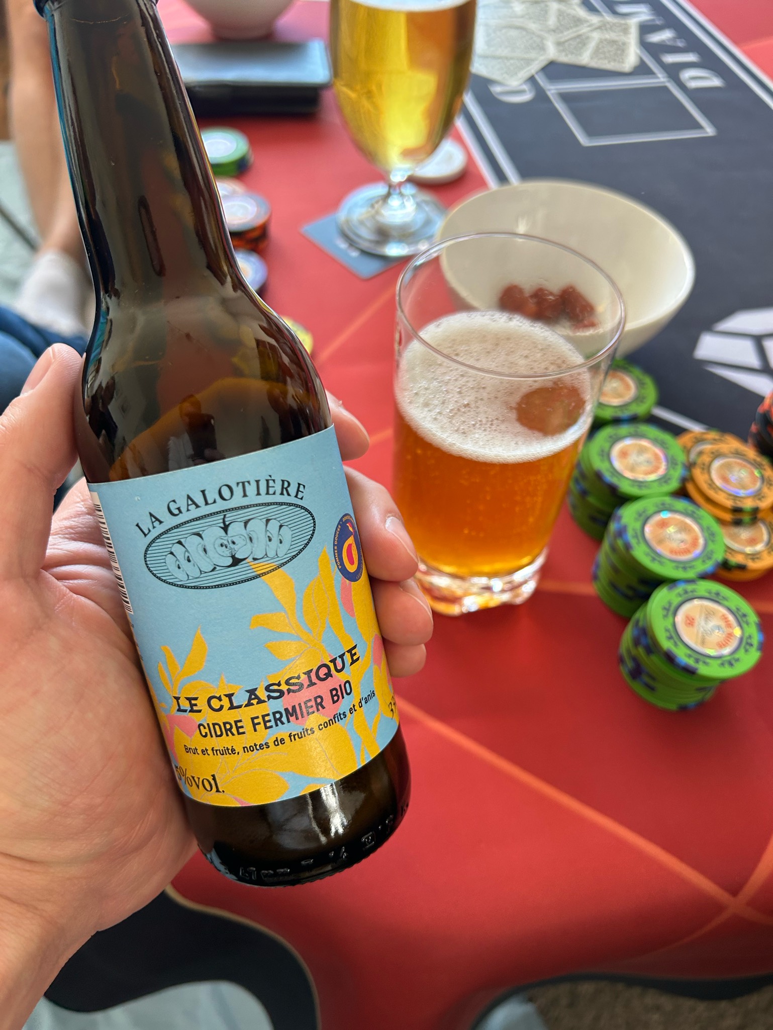 Le Classique cidre fermier bio, France