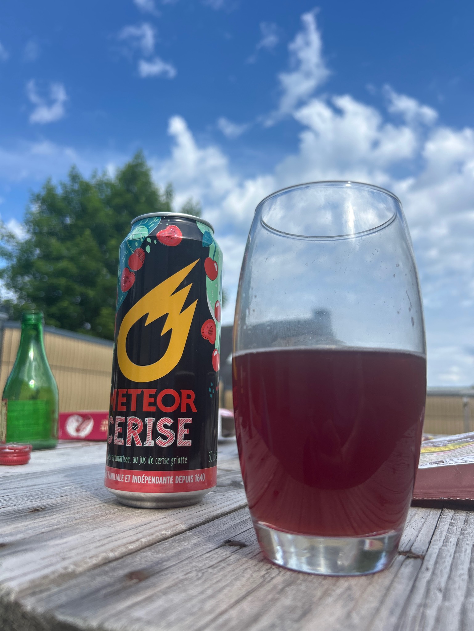 Meteor Cerise, France