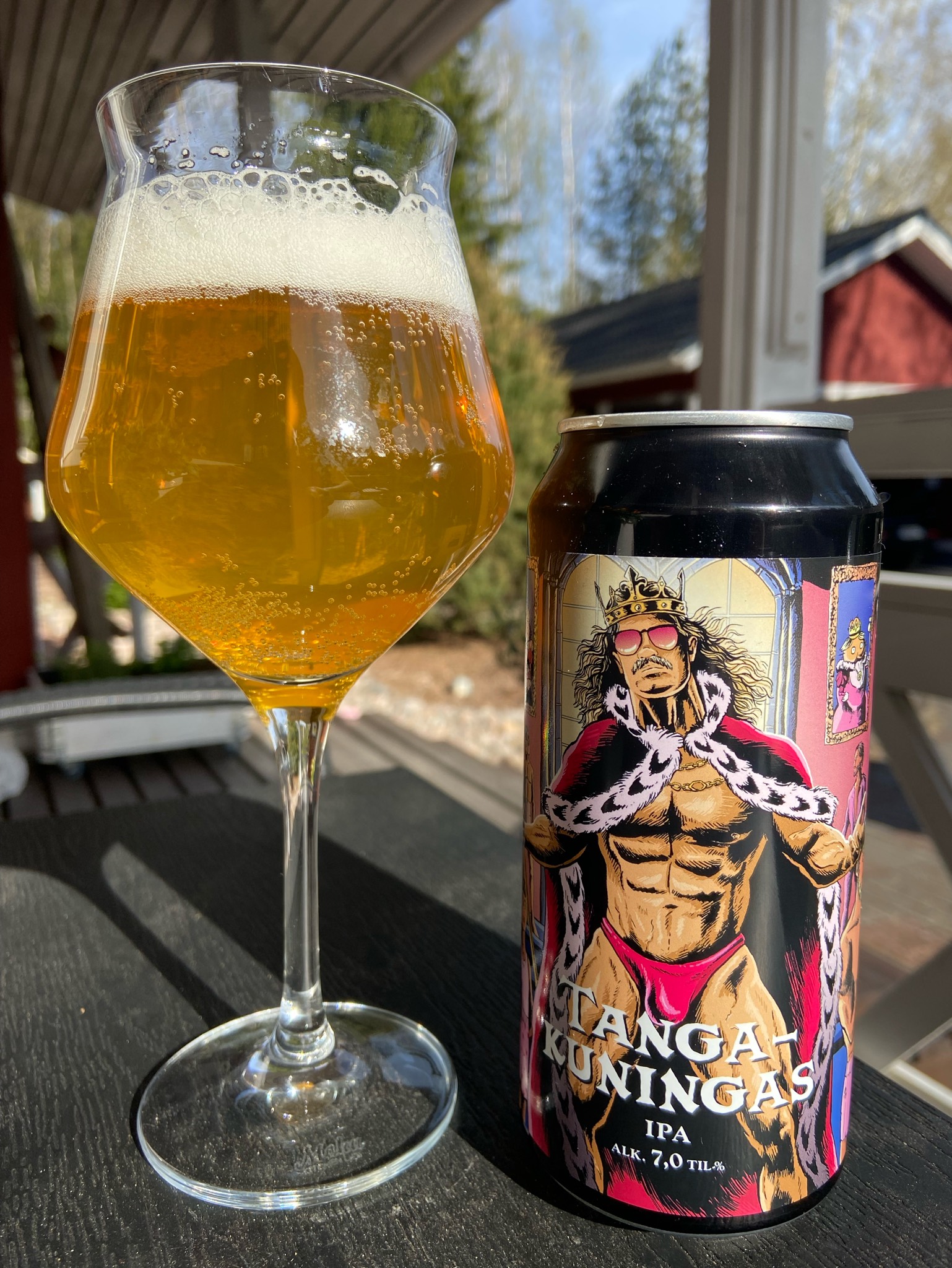 Tangakuningas, Finland