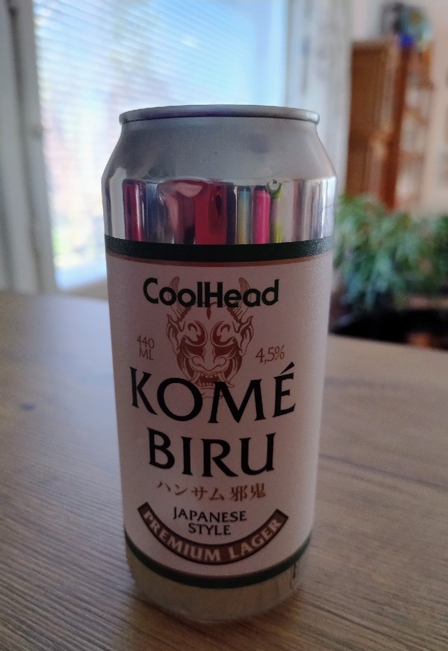Komé Biru, Finland