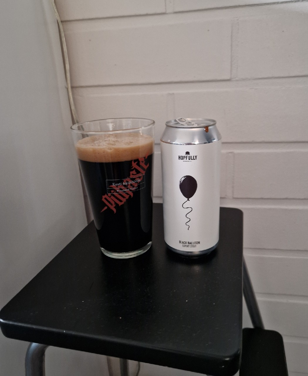 black balloon, Hopfully Brewing