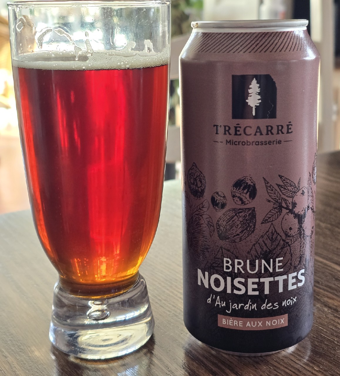 Brune Noisettes d'Au jardin des noix, Microbrasserie Tré Carré