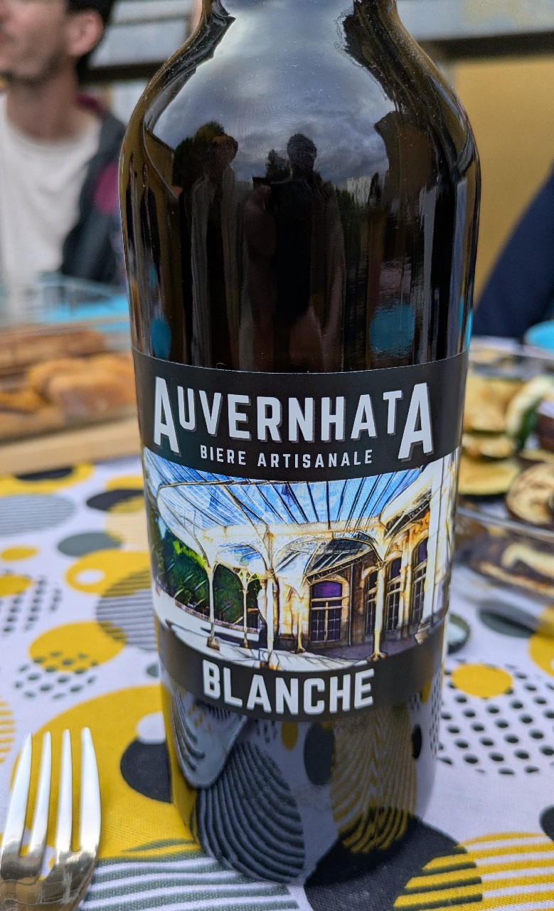 Auvernhata Blanche, Brasserie Billd - Le Réveil Des Volcans (Auvernhata)