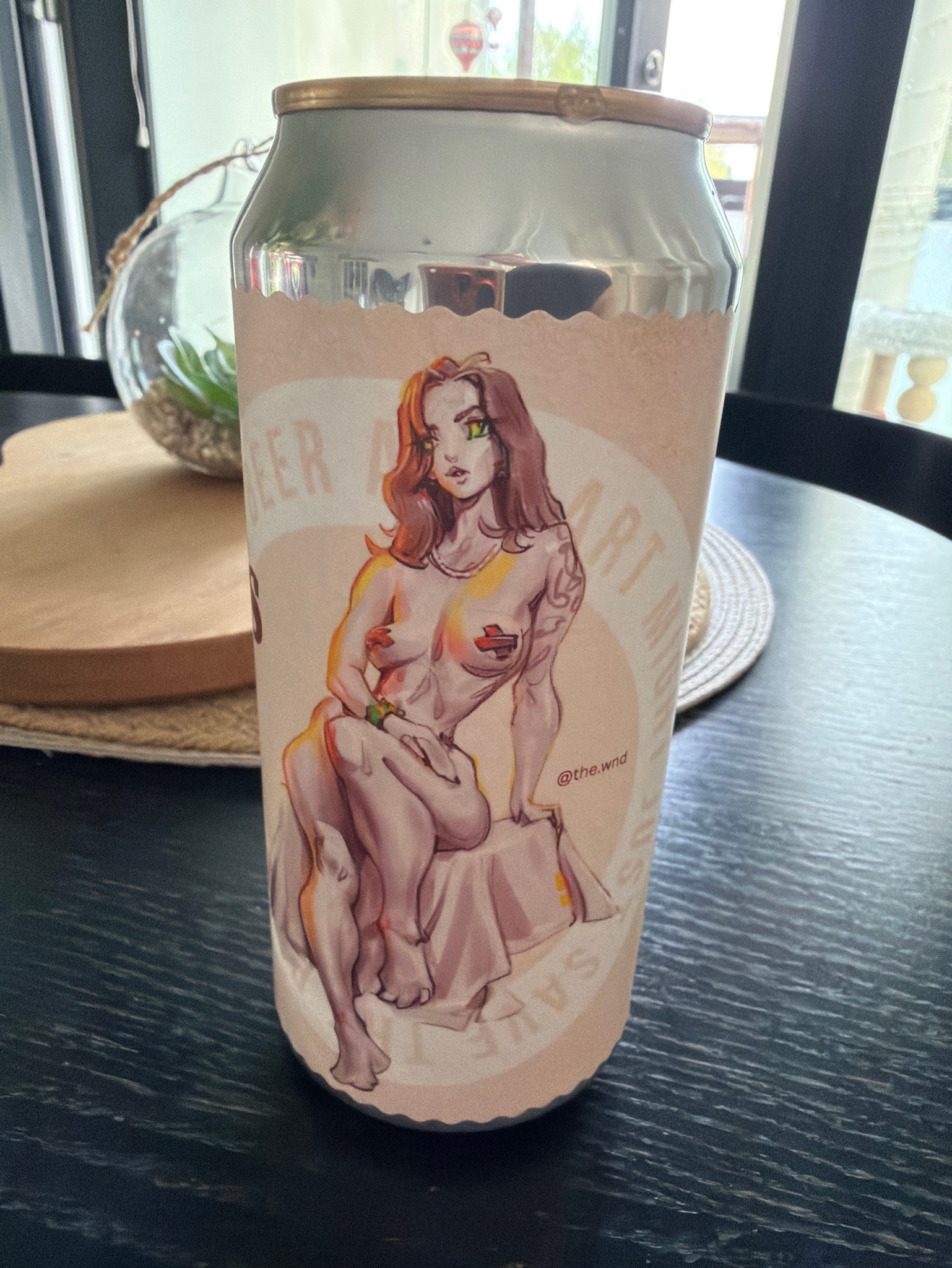 Paljas Pils, Estonia