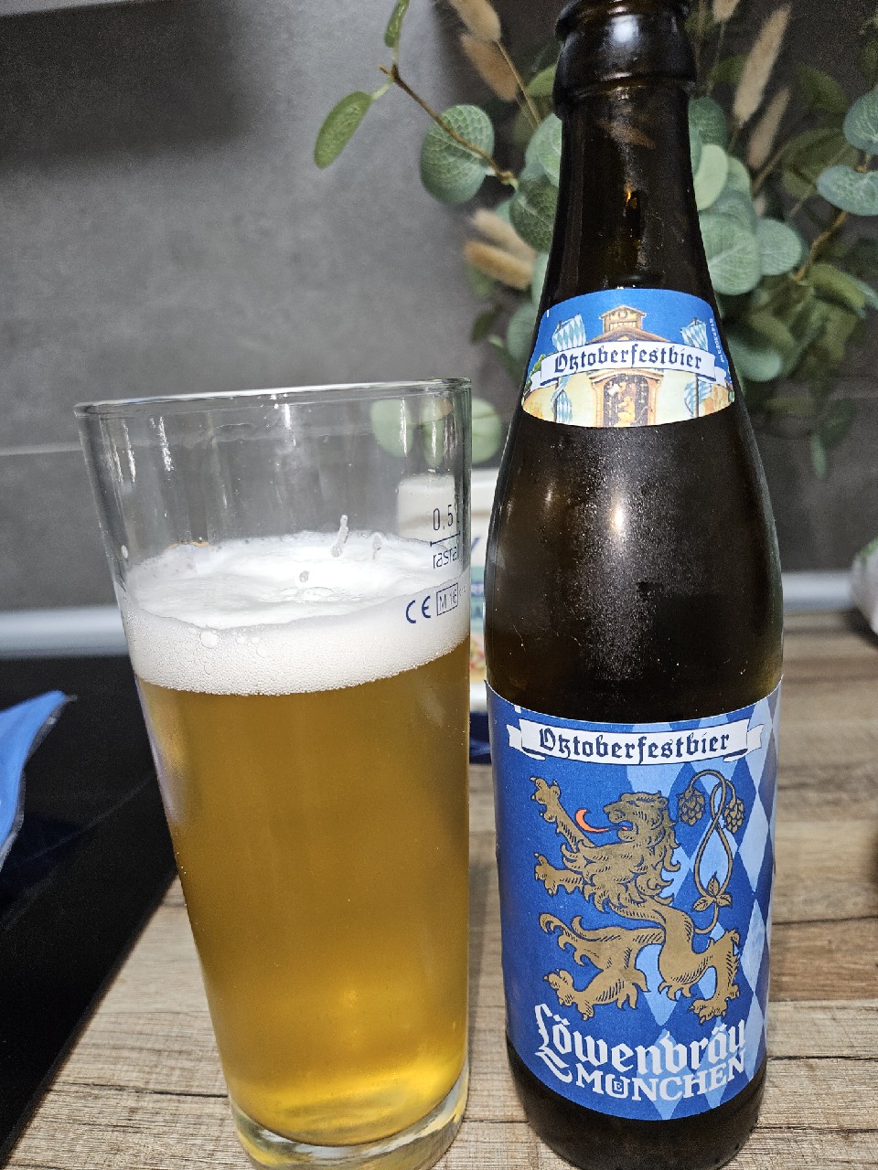 Löwenbräu Oktoberfestbier, Löwenbräu Munich (AB-inBev)