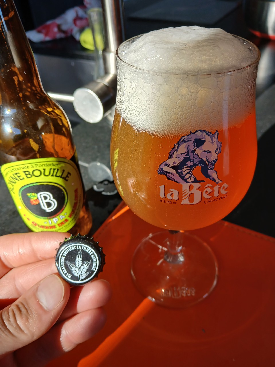 La Guerre Des Houblons, Brasserie La Bonne Bouille