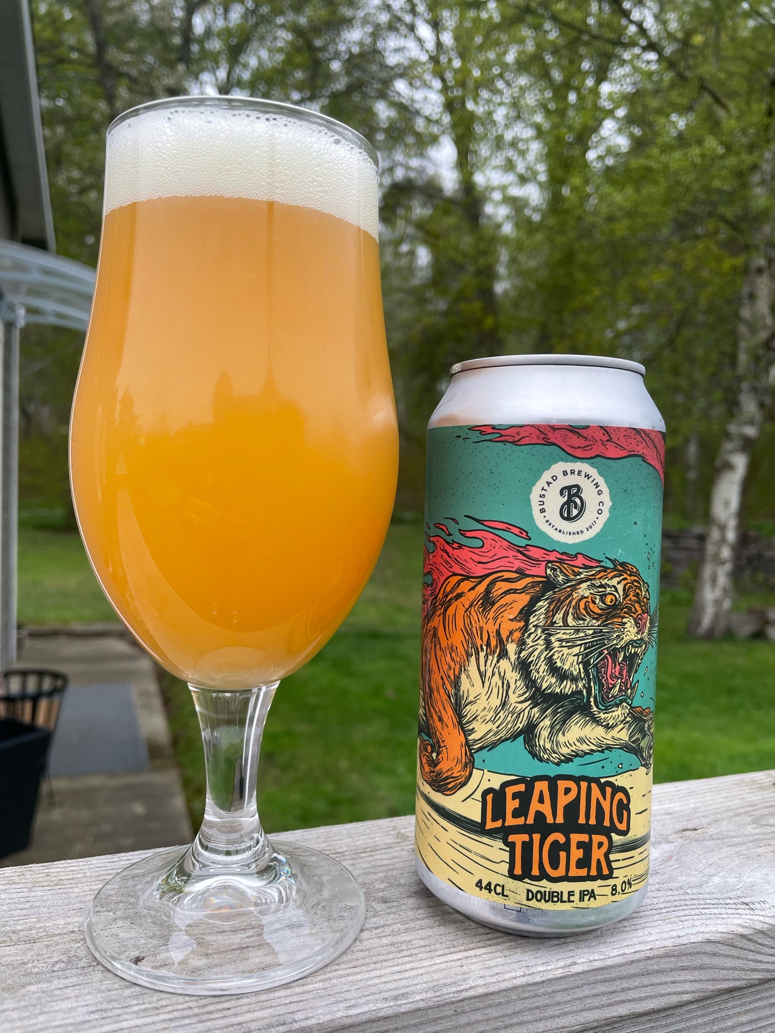 Leaping tiger, Bustad Brewing