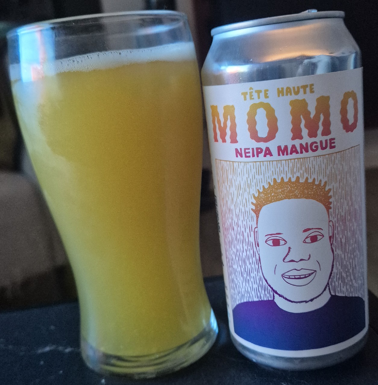 Momo, France